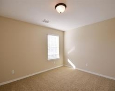 3615 Kennington Court - Photo Thumbnail 17