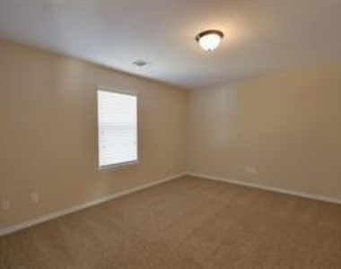 3615 Kennington Court - Photo Thumbnail 14