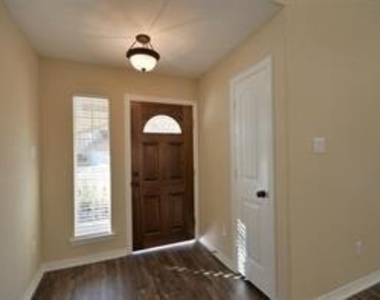 3615 Kennington Court - Photo Thumbnail 3
