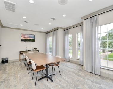 2222 Maroneal Street - Photo Thumbnail 17