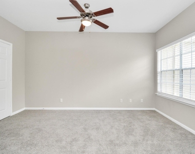 2222 Maroneal Street - Photo Thumbnail 8