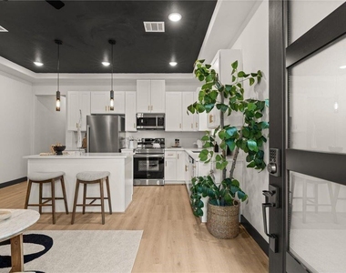 4335 Alvin Street - Photo Thumbnail 8