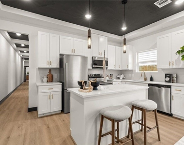4335 Alvin Street - Photo Thumbnail 15