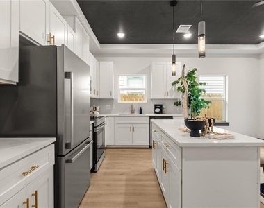 4335 Alvin Street - Photo Thumbnail 19