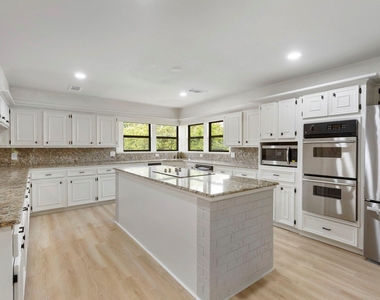 190 Dawns Edge Drive - Photo Thumbnail 22