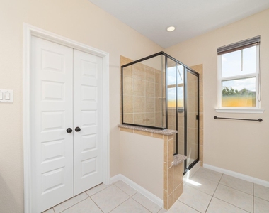 17302 Milrig Court - Photo Thumbnail 38