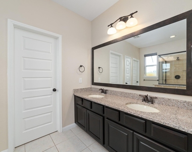 17302 Milrig Court - Photo Thumbnail 37