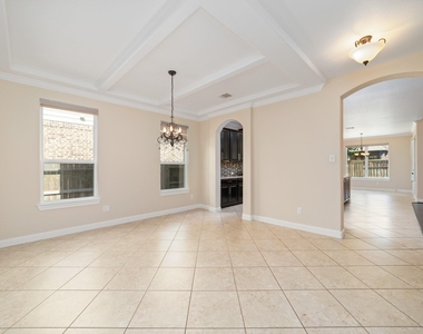 17302 Milrig Court - Photo Thumbnail 4