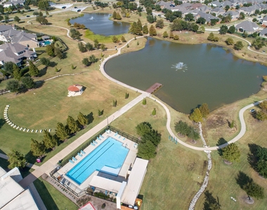 17302 Milrig Court - Photo Thumbnail 47