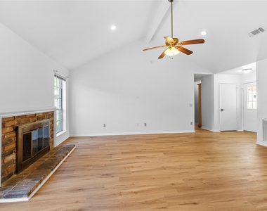 9631 Secretariat Drive - Photo Thumbnail 9