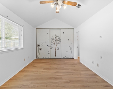9631 Secretariat Drive - Photo Thumbnail 20
