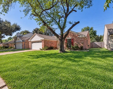 9631 Secretariat Drive - Photo Thumbnail 1