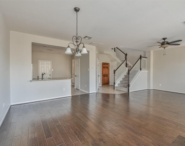 43 Alderon Woods Place - Photo Thumbnail 20