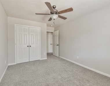 43 Alderon Woods Place - Photo Thumbnail 34