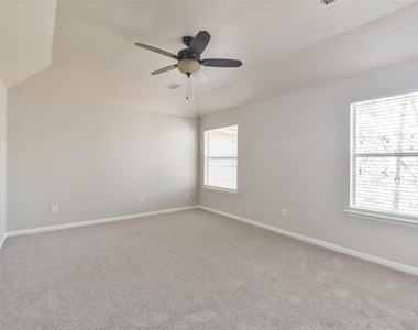 43 Alderon Woods Place - Photo Thumbnail 25