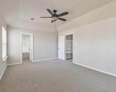 43 Alderon Woods Place - Photo Thumbnail 24