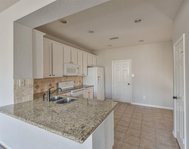 43 Alderon Woods Place - Photo Thumbnail 11