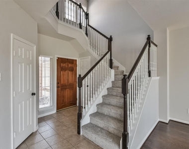43 Alderon Woods Place - Photo Thumbnail 6