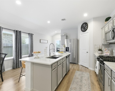 21214 Alder Oaks Drive - Photo Thumbnail 7