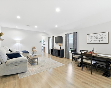 21214 Alder Oaks Drive - Photo Thumbnail 13