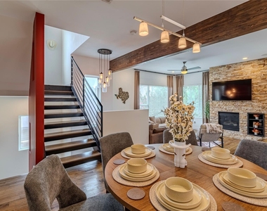1414 Laird Street - Photo Thumbnail 4