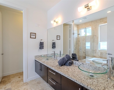 1414 Laird Street - Photo Thumbnail 14