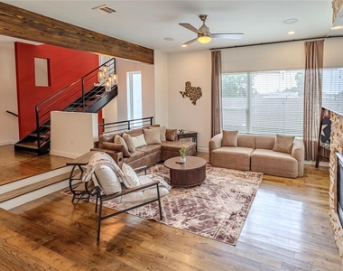 1414 Laird Street - Photo Thumbnail 10