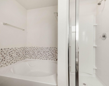 6727 Dayridge Lane - Photo Thumbnail 28