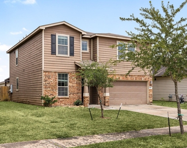 6727 Dayridge Lane - Photo Thumbnail 4