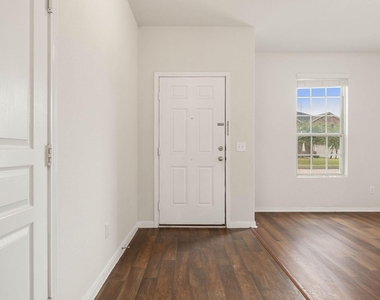 6727 Dayridge Lane - Photo Thumbnail 6