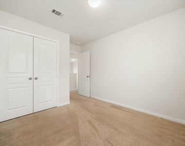 6727 Dayridge Lane - Photo Thumbnail 36