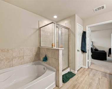 13308 Colby Meadow Drive - Photo Thumbnail 10