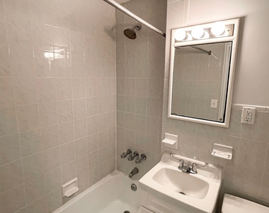 East 74 Street - Photo Thumbnail 1