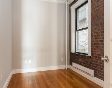 Leroy Street - Photo Thumbnail 1