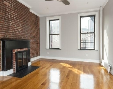 Leroy Street - Photo Thumbnail 2