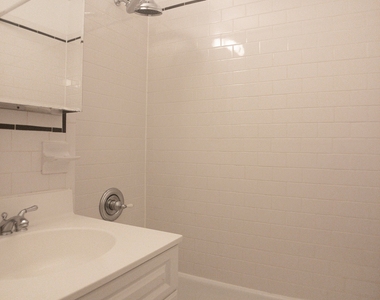 West 73 Street - Photo Thumbnail 2