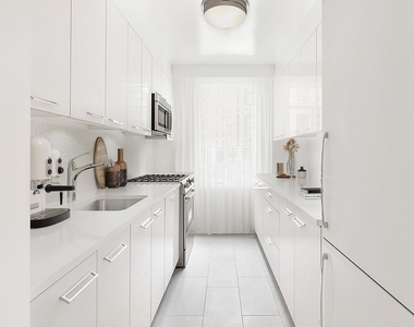Central Park South - Photo Thumbnail 1