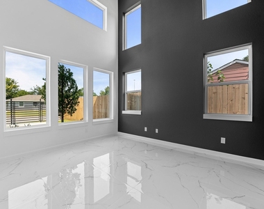 7323 Bastogne Road - Photo Thumbnail 15