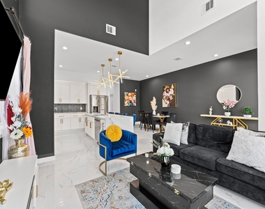 7323 Bastogne Road - Photo Thumbnail 12