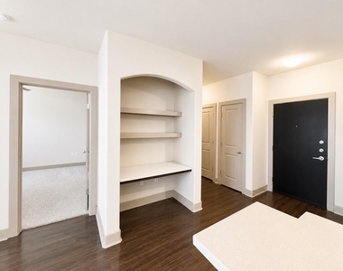 1340 W Gray Street - Photo Thumbnail 1