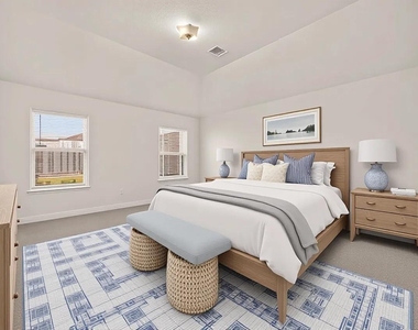 7423 Sunlit Harbor Drive - Photo Thumbnail 2