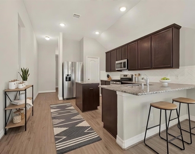 7423 Sunlit Harbor Drive - Photo Thumbnail 1