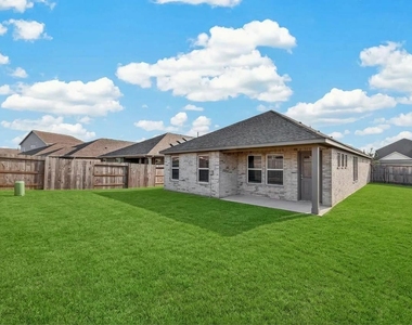 7423 Sunlit Harbor Drive - Photo Thumbnail 41