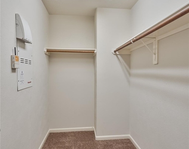 17250 Lafayette Hollow Lane - Photo Thumbnail 30