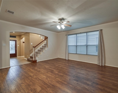 17250 Lafayette Hollow Lane - Photo Thumbnail 3