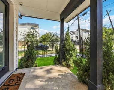 3369 Daphne Street - Photo Thumbnail 2