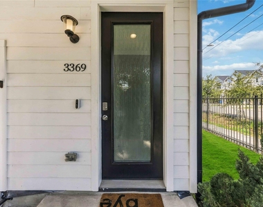 3369 Daphne Street - Photo Thumbnail 3