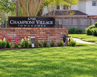 6700 Richardson Road - Photo Thumbnail 16