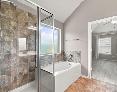 21513 Boix Manor Lane - Photo Thumbnail 27