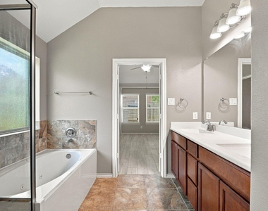 21513 Boix Manor Lane - Photo Thumbnail 28